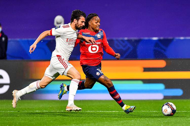 12月15日00:15前瞻：法甲对决，欧塞尔主场迎战里尔